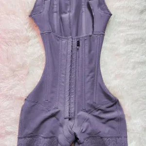Body Gainant Short Violet