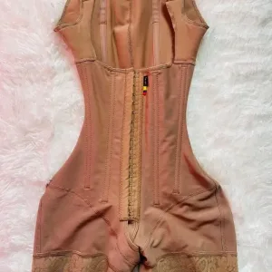 Body Gainant Short Marron